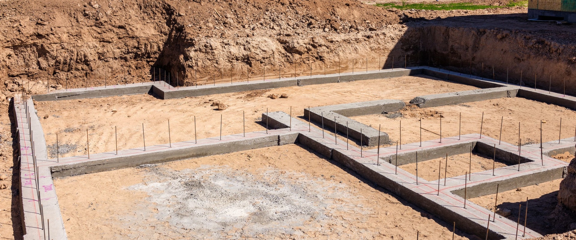 How a house is built step by step?