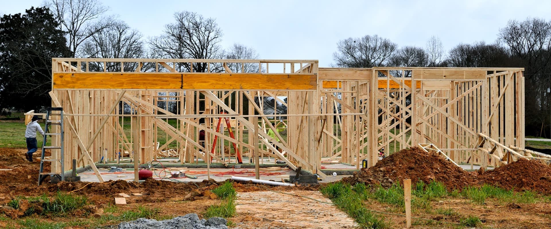 Can home builder increase the contract price?